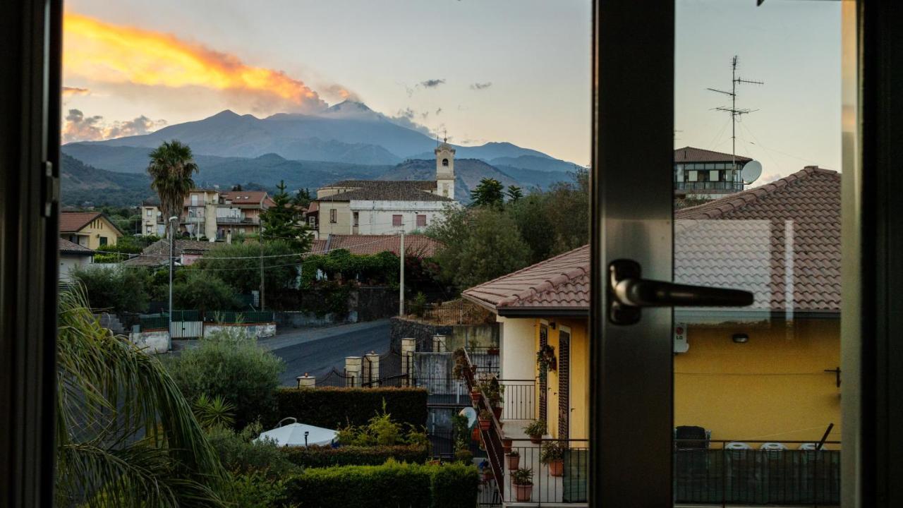 Zaffiro Lavico Etna Nature Sea Acireale