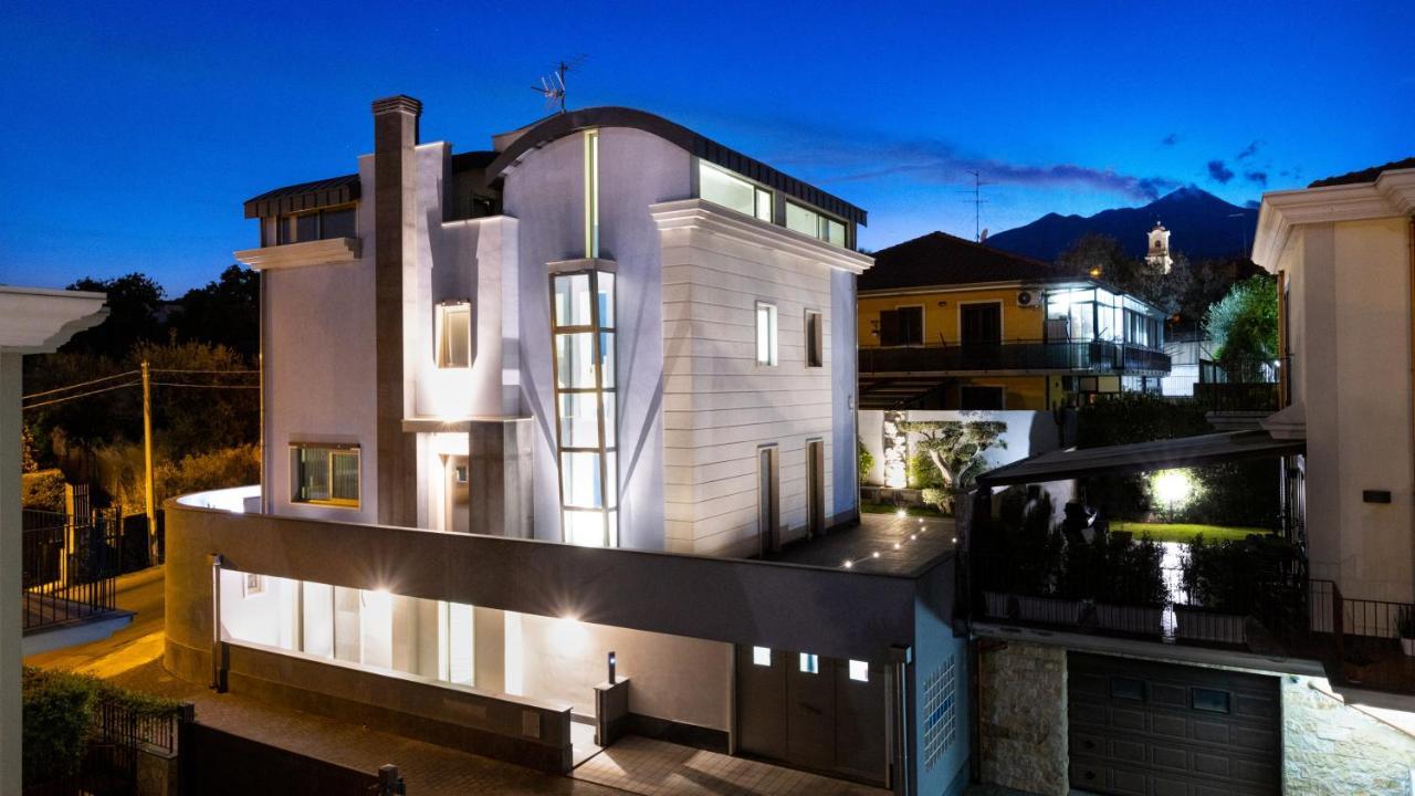Zaffiro Lavico Etna Nature Sea Guest house